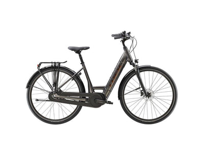 Se Trek District+ 3 - Black S (400Wh) ❤ Kæmpe udvalg i Trek ❤ Hurtig levering: 1 - 2 Hverdage samt billig fragt - Varenummer: CKP-601842766057 og barcode / Ean: '601842766057 på lager - Udsalg på Elcykel Spar op til 61% - Over 785 kendte brands på udsalg