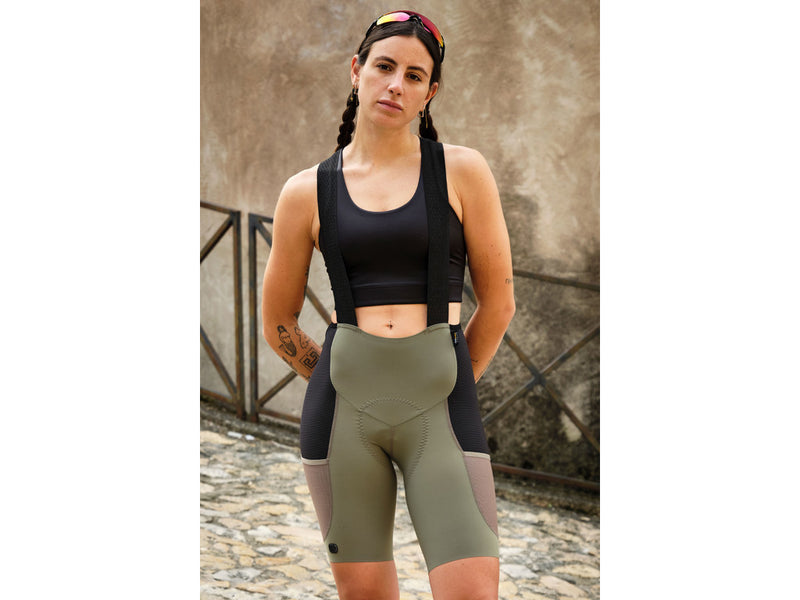 Se Giordana Gravel Cargo Bib Shorts - Dame - Oliven - Str. XL ❤ Stort online udvalg i Giordana ❤ Hurtig levering: 1 - 2 Hverdage samt billig fragt - Varenummer: CKP-840323416788 og barcode / Ean: &