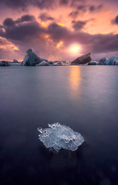 Se Glacier Lagoon af Mikkel Beiter ❤ Stort online udvalg i Mikkel Beiter ❤ Hurtig levering: 1 - 2 Hverdage samt billig fragt ❤ Varenummer: ILL-13799 og barcode / Ean: på lager - Udsalg på Illux Art shop - Fotokunst - Mikkel Beiter - Natur - Natur fotokunst - Hav og strand Spar op til 59% - Over 434 design brands på udsalg