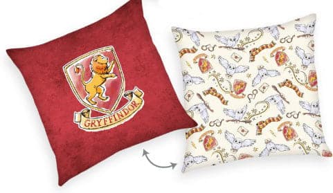 Se Harry Potter Gryffindor pude ✔ Kæmpe udvalg i Herding ✔ Hurtig levering: 1 - 2 Hverdage samt billig fragt - Varenummer: MMA-20101793 og barcode / Ean: &