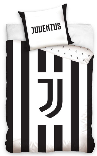 Se Juventus Sengetøj 140x200 cm - 100 procent bomuld ✔ Kæmpe udvalg i  mmaction ✔ Hurtig levering: 1 - 2 Hverdage samt billig fragt - Varenummer: MMA-2040278 og barcode / Ean: '5904302502987 på lager - Udsalg på Fodbold og Sports Sengetøj Spar op til 51% - Over 785 kendte brands på udsalg