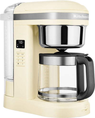Se KitchenAid drypkaffemaskine 5KCM1209EAC (almond cream) ❤ Stort online udvalg i Kitchenaid ❤ Hurtig levering: 1 - 2 Hverdage samt billig fragt ❤ Varenummer: ELG-620758 og barcode / Ean: 8003437607004 på lager - Udsalg på Kaffemaskine - Over 454 design mærker på udsalg