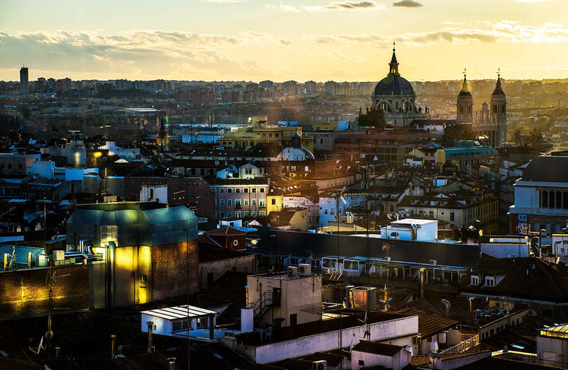 Se Madrid Rooftop af Kirsten Stigsgaard ❤ Stort online udvalg i Kirsten Stigsgaard ❤ Hurtig levering: 1 - 2 Hverdage samt billig fragt ❤ Varenummer: ILL-14455 og barcode / Ean: på lager - Udsalg på Illux Art shop - Fotokunst - Kirsten Stigsgaard - Urbant - Byer og sev rdigheder Spar op til 53% - Over 454 design brands på udsalg