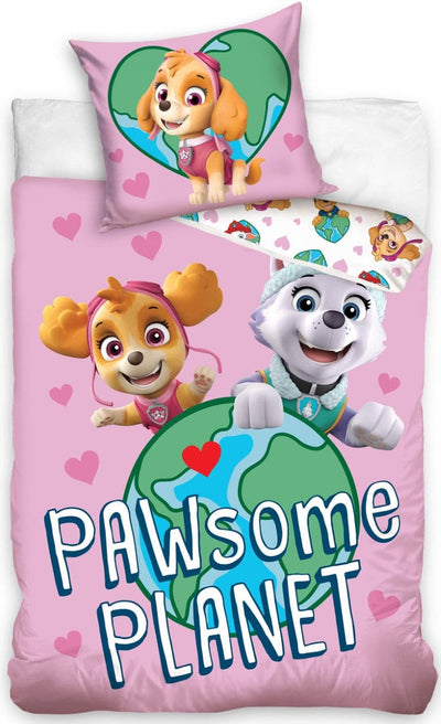 Se Paw Patrol Sengetøj ''Pawsome Planet'' 140 x 200 cm, 100 procent bomuld ✔ Kæmpe udvalg i Mmaction ✔ Hurtig levering: 1 - 2 Hverdage samt billig fragt - Varenummer: MMA-2040144 og barcode / Ean: '5902689457487 på lager - Udsalg på Paw Patrol sengetøj til Børn Spar op til 63% - Over 454 kendte mærker på udsalg