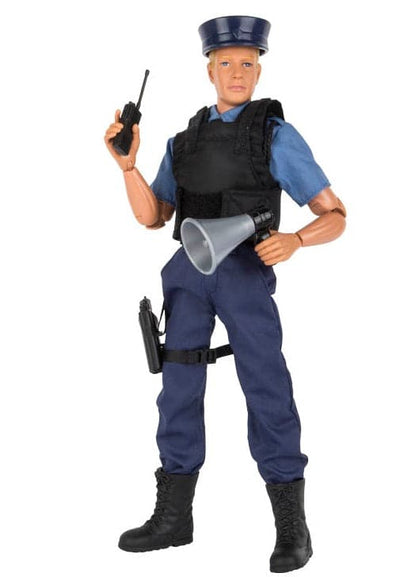 Se Politibetjent Action Figur 30,5cm med tilbehør (Model A) ❤ Stort online udvalg i World Peacekeepers ❤ Hurtig levering: 1 - 2 Hverdage samt billig fragt - Varenummer: MMA-199901781 og barcode / Ean: '018859901782 på lager - Udsalg på Store Actionfigurer 30,5 cm Spar op til 65% - Over 360 kendte mærker på udsalg