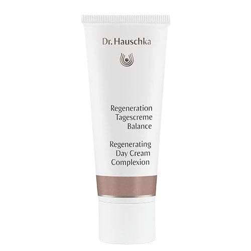 Stort online udvalg i Dr. Hauschka Regenerating Day Cream Compl. 40ml. ❤ Dr. Hauschka ❤ Hurtig levering: 1 - 2 Hverdage og gratis fragt v/køb over 295 kr. GLS til pakkeshop ❤ Varenummer: HG-26153 og barcode / Ean: 4020829060999 på lager - Kæmpe udvalg i Personlig pleje - Over 400 kendte brands på udsalg