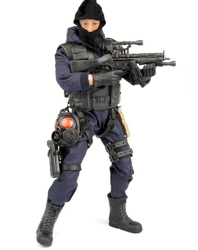 Se S.W.A.T. Rear Guard Politi Action Figur 30,5cm ❤ Stort online udvalg i World Peacekeepers ❤ Hurtig levering: 1 - 2 Hverdage samt billig fragt - Varenummer: MMA-199901962 og barcode / Ean: '018859901966 på lager - Udsalg på Store Actionfigurer 30,5 cm Spar op til 55% - Over 360 kendte mærker på udsalg