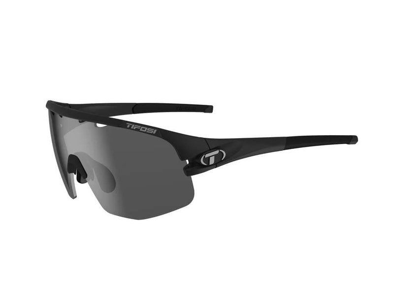 Se Tifosi Sledge Lite - Cykelbrille - Mat Sort - 3 Linser - M-XL ❤ Kæmpe udvalg i Tifosi ❤ Hurtig levering: 1 - 2 Hverdage samt billig fragt - Varenummer: CKP-810067610353 og barcode / Ean: &