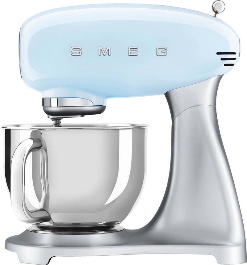 Se Smeg køkkenmaskine SMF02PBEU (pastel blå) ❤ Stort online udvalg i Smeg ❤ Hurtig levering: 1 - 2 Hverdage samt billig fragt - Varenummer: ELG-69856 og barcode / Ean: &