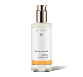 Stort online udvalg i Dr. Hauschka Soothing cleansing Milk 145ml. ❤ Dr. Hauschka ❤ Hurtig levering: 1 - 2 Hverdage og gratis fragt v/køb over 295 kr. GLS til pakkeshop ❤ Varenummer: HG-5845 og barcode / Ean: 4020829006041 på lager - Kæmpe udvalg i Personlig pleje - Over 400 kendte brands på udsalg