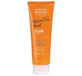 Stort online udvalg i Annemarie Börlindd SUN Fluid Natural Tan Boost SPF30 125ml. ❤ Annemarie Börlind ❤ Hurtig levering: 1 - 2 Hverdage og gratis fragt v/køb over 295 kr. GLS til pakkeshop ❤ Varenummer: HG-51735 og barcode / Ean: 4011061226748 på lager - Kæmpe udvalg i Personlig pleje - Over 324 kendte brands på udsalg